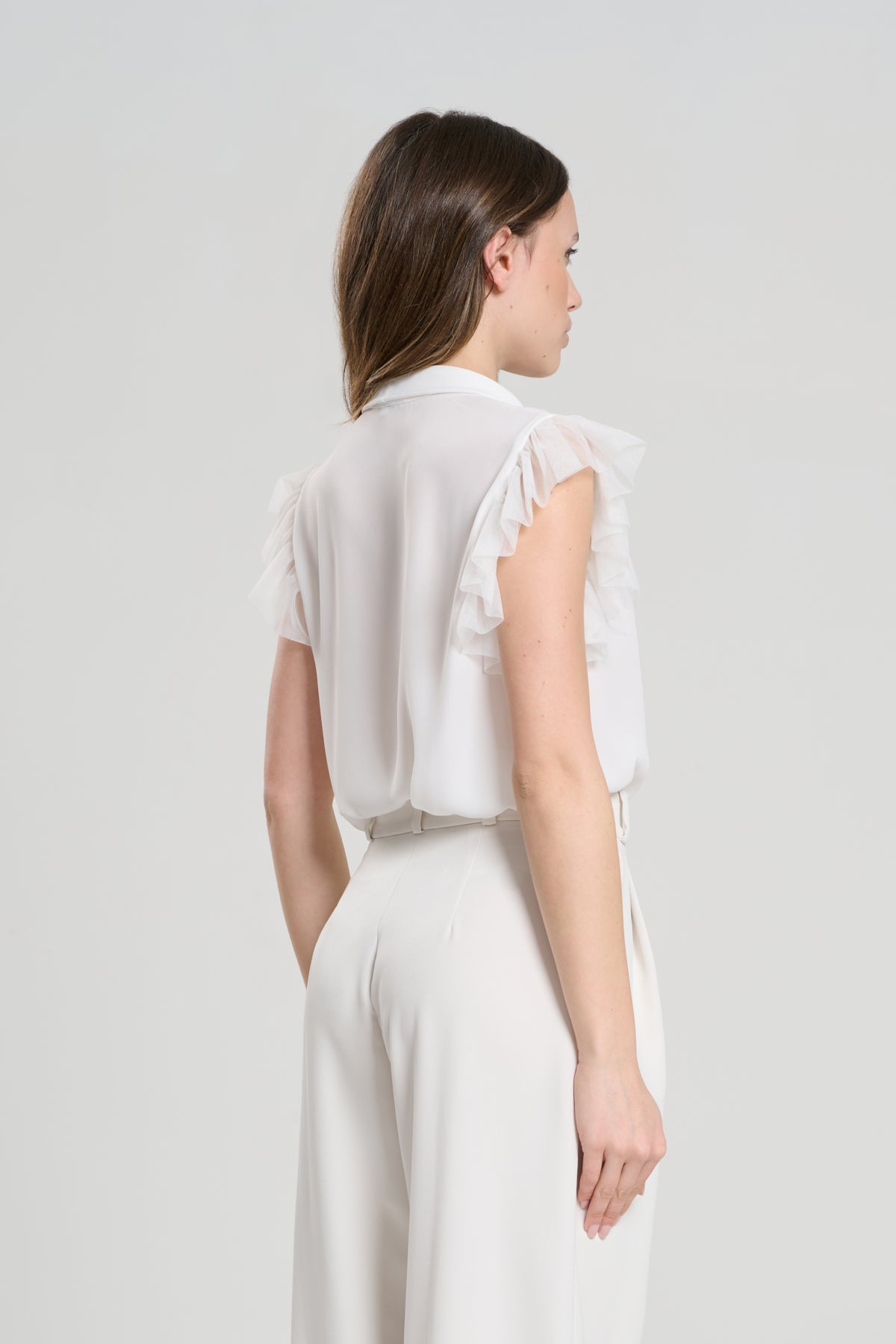 CAMICIA BIANCA CON VOLANT, CANNES
