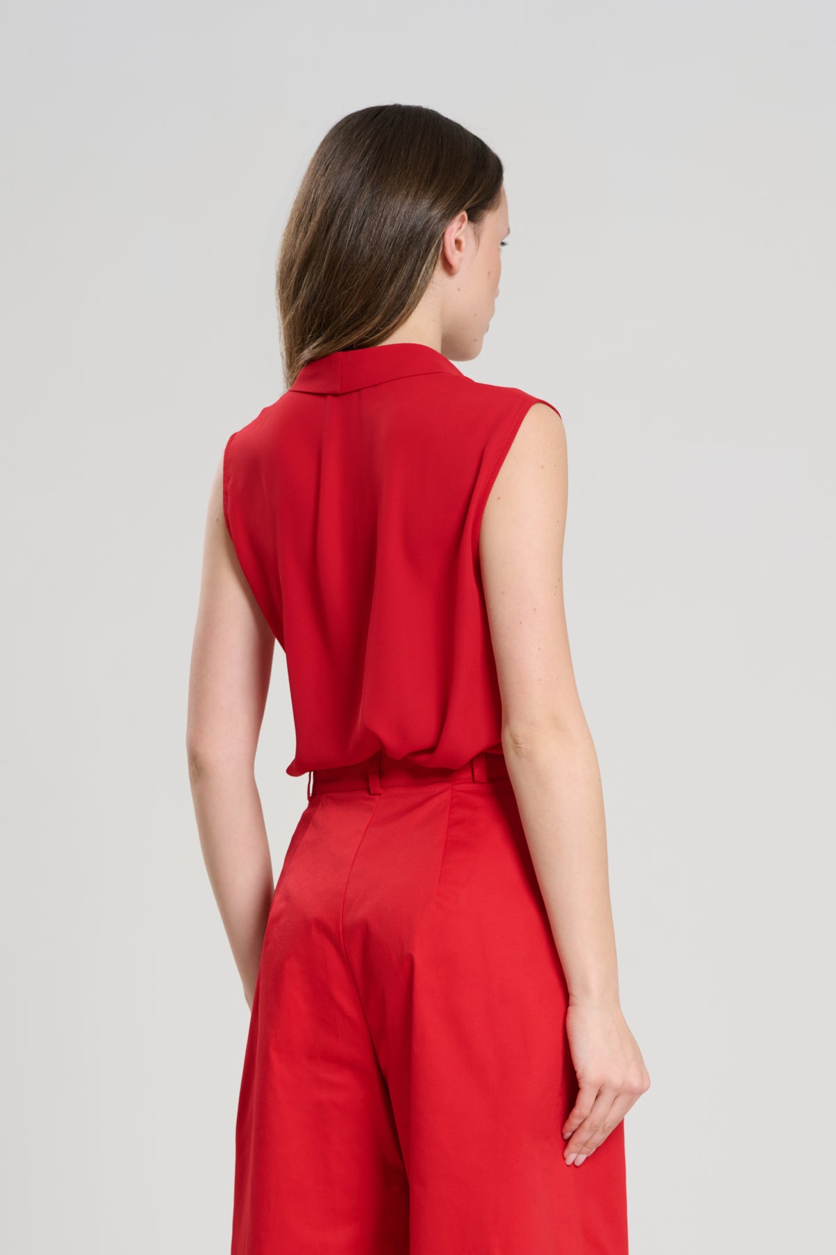 RED BOW SHIRT, CAMBERRA