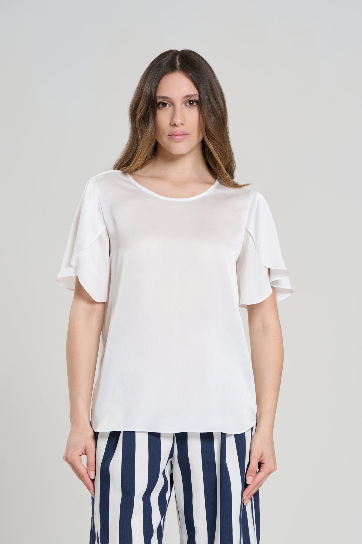 WHITE SATIN SHIRT, BELFAST