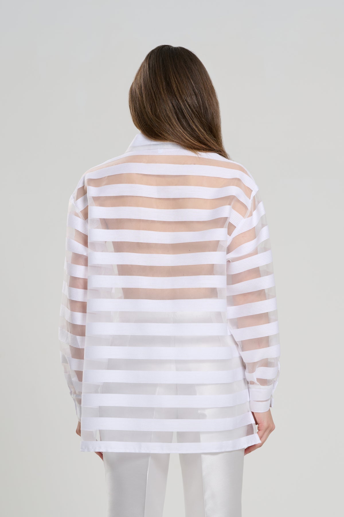 WHITE STRIPES TRANSPARENT SHIRT, CAPRI