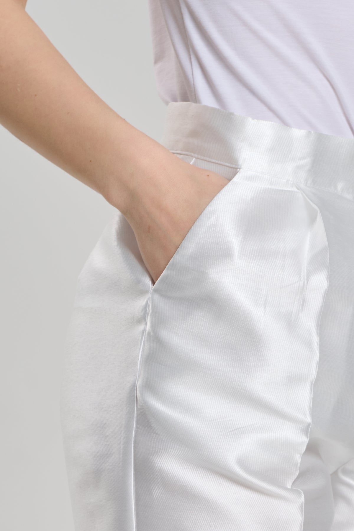 PANTALONE IN SHANTUNG BIANCO, PAESTUM