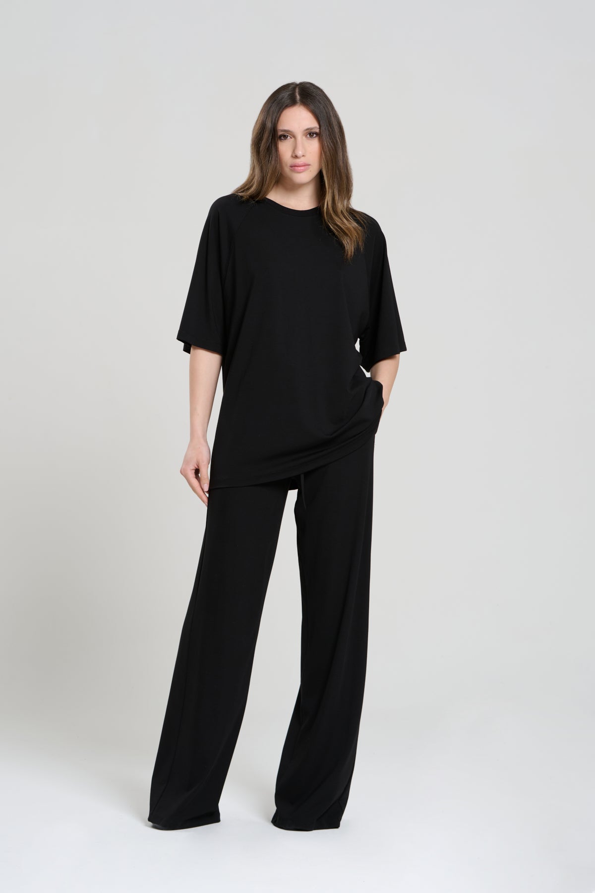 BLACK JERSEY SUIT, TAIPEI