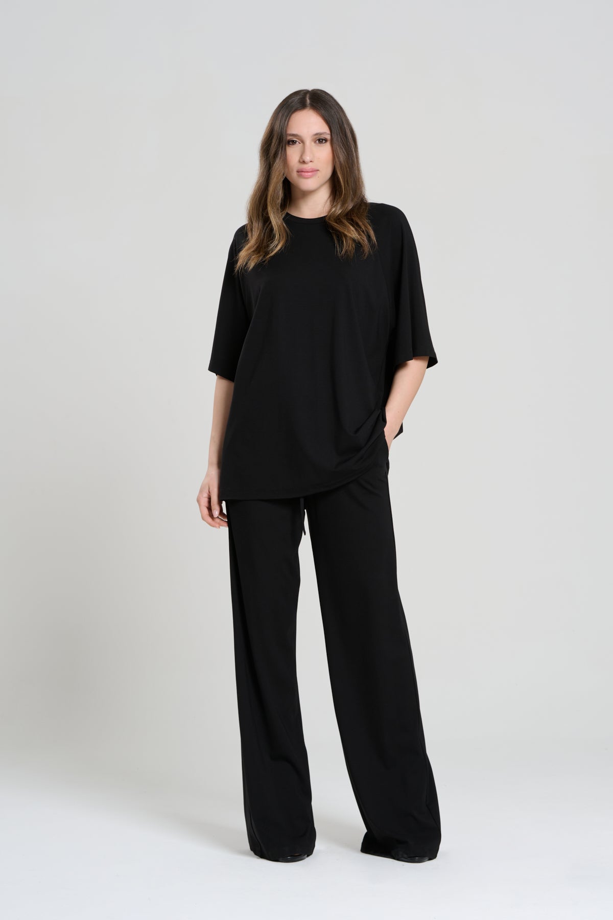 BLACK JERSEY SUIT, TAIPEI