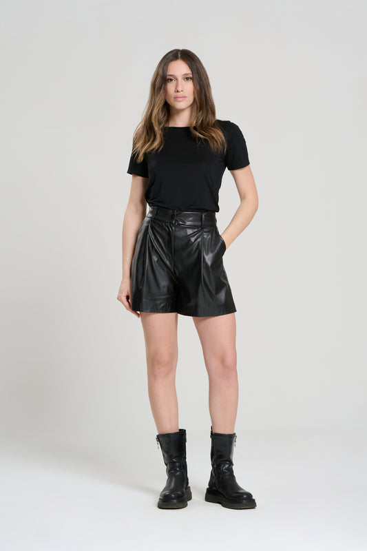 SHORTS IN ECOPELLE NERA, SIDNEY 